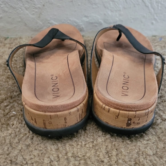 Vionic Daniela Leather Size 9 - Picture 4 of 7